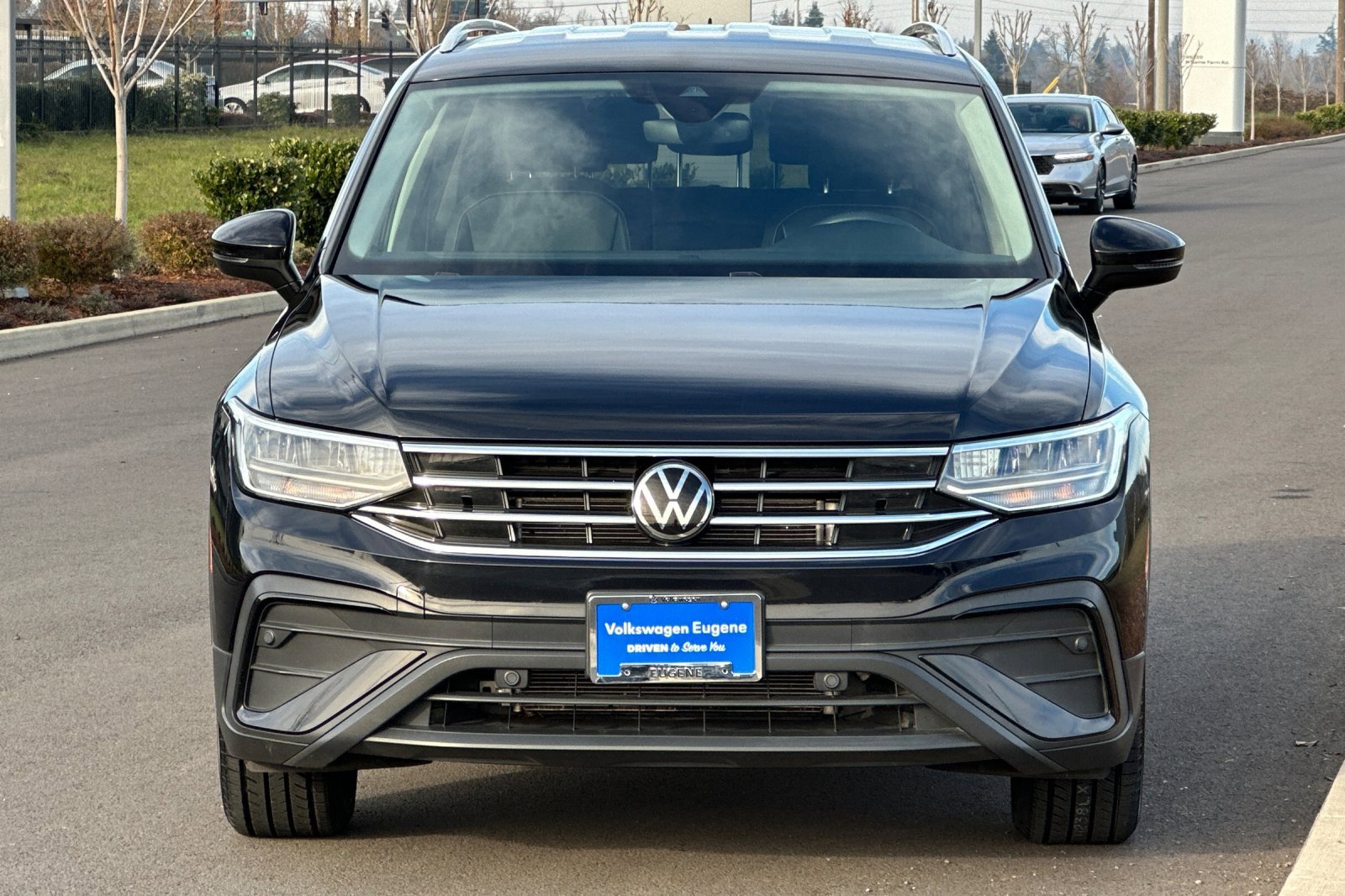 Used 2022 Volkswagen Tiguan SE image 8