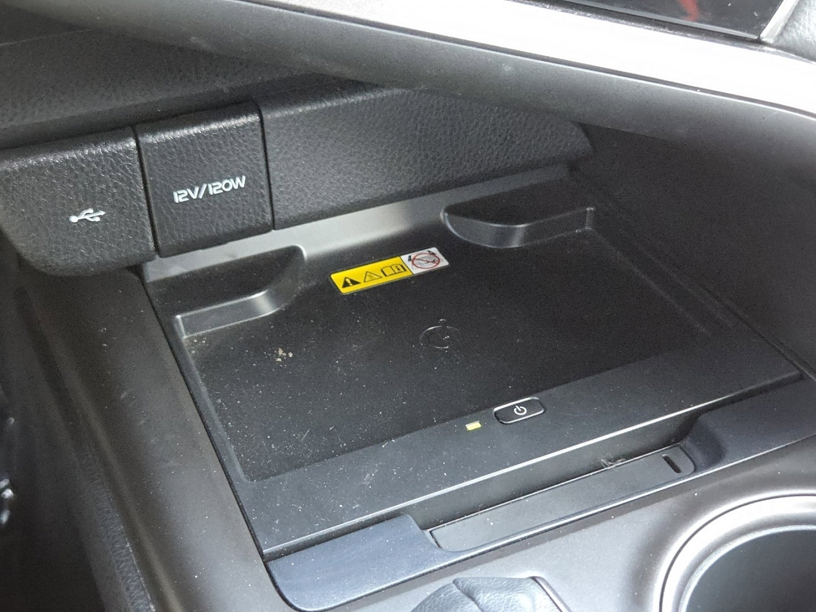 Used 2023 Toyota Camry XSE w/ Cold Weather Package image 7