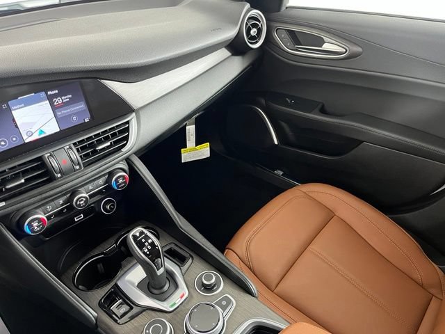 Used 2023 Alfa Romeo Giulia Ti w/ Active Assist Plus Package AWD/4WD image 34