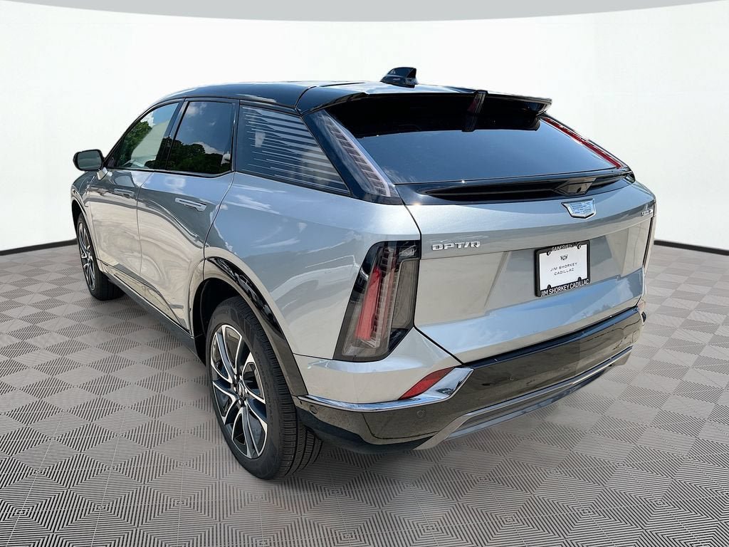 New 2025 Cadillac Optiq Sport 2 w/ LPO, Floor Liner Package AWD/4WD image 7