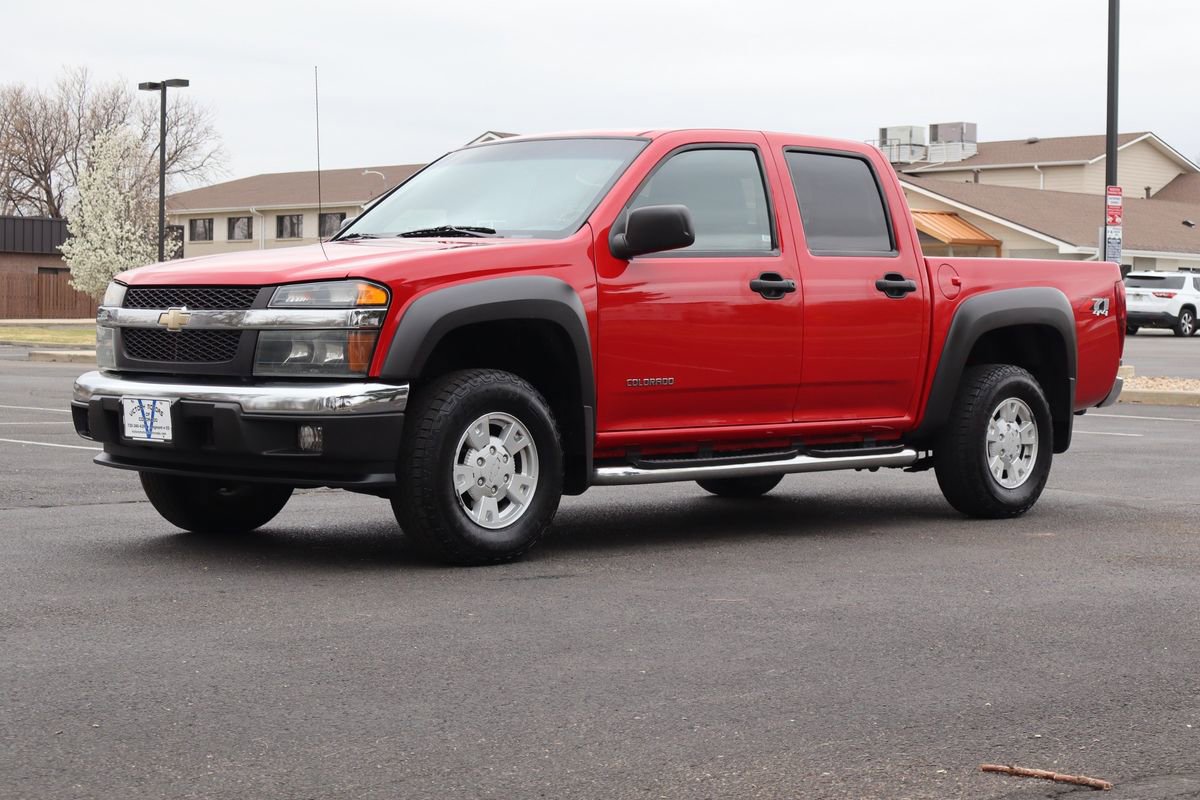 Used 2005 Chevrolet Colorado LS image 11