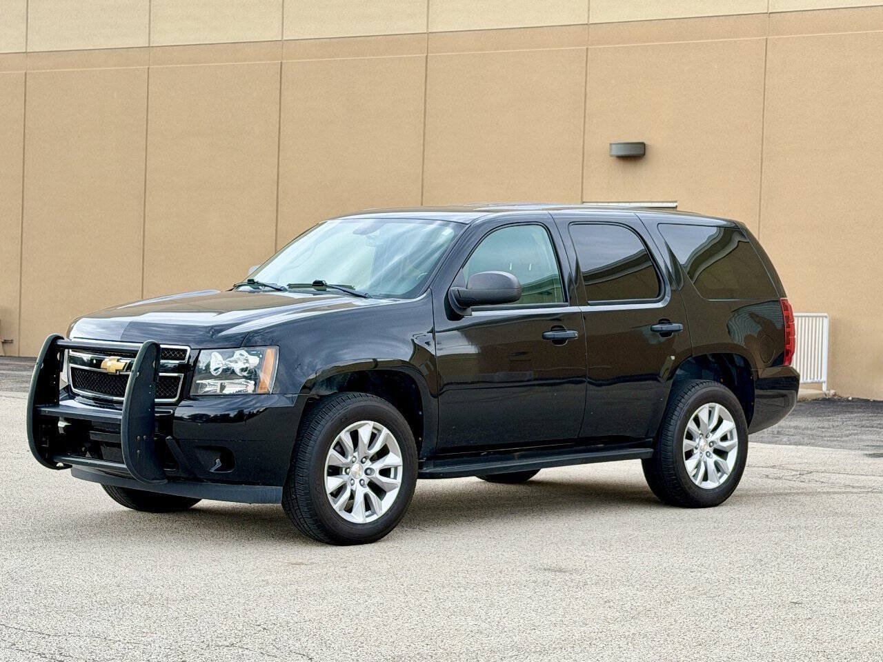 Used 2013 Chevrolet Tahoe 4WD image 9