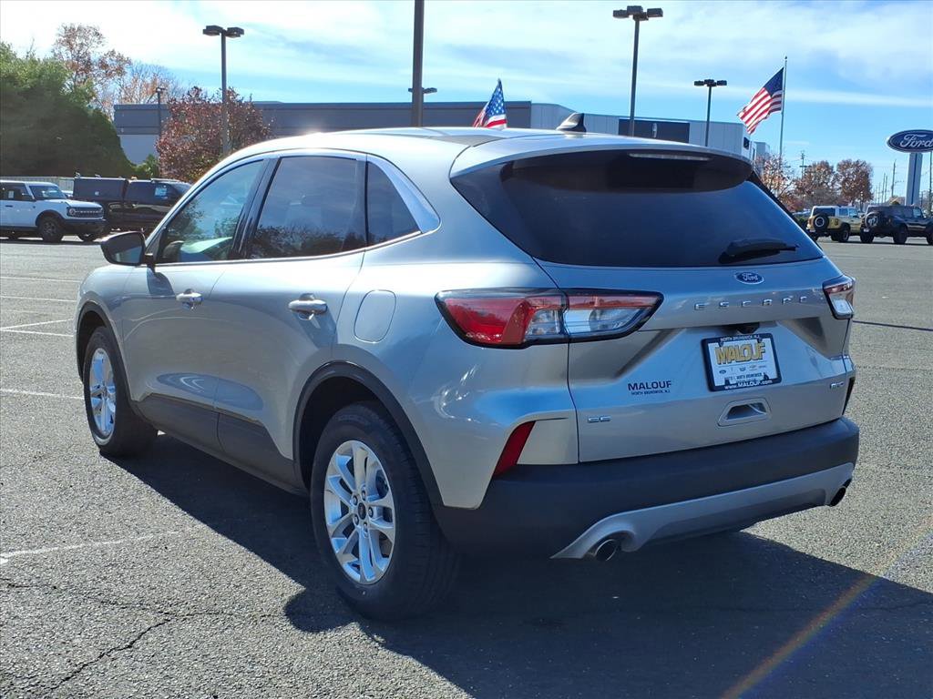 Certified 2022 Ford Escape SE w/ Convenience Package image 5