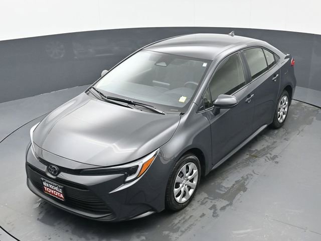 Certified 2026 Toyota Corolla LE image 31