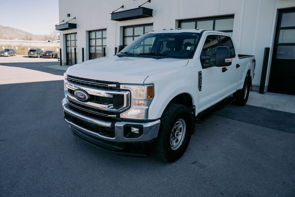 Used 2021 Ford F350 XLT w/ XLT Value Package image 3