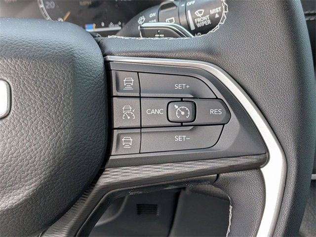 New 2025 Jeep Grand Cherokee Altitude image 22