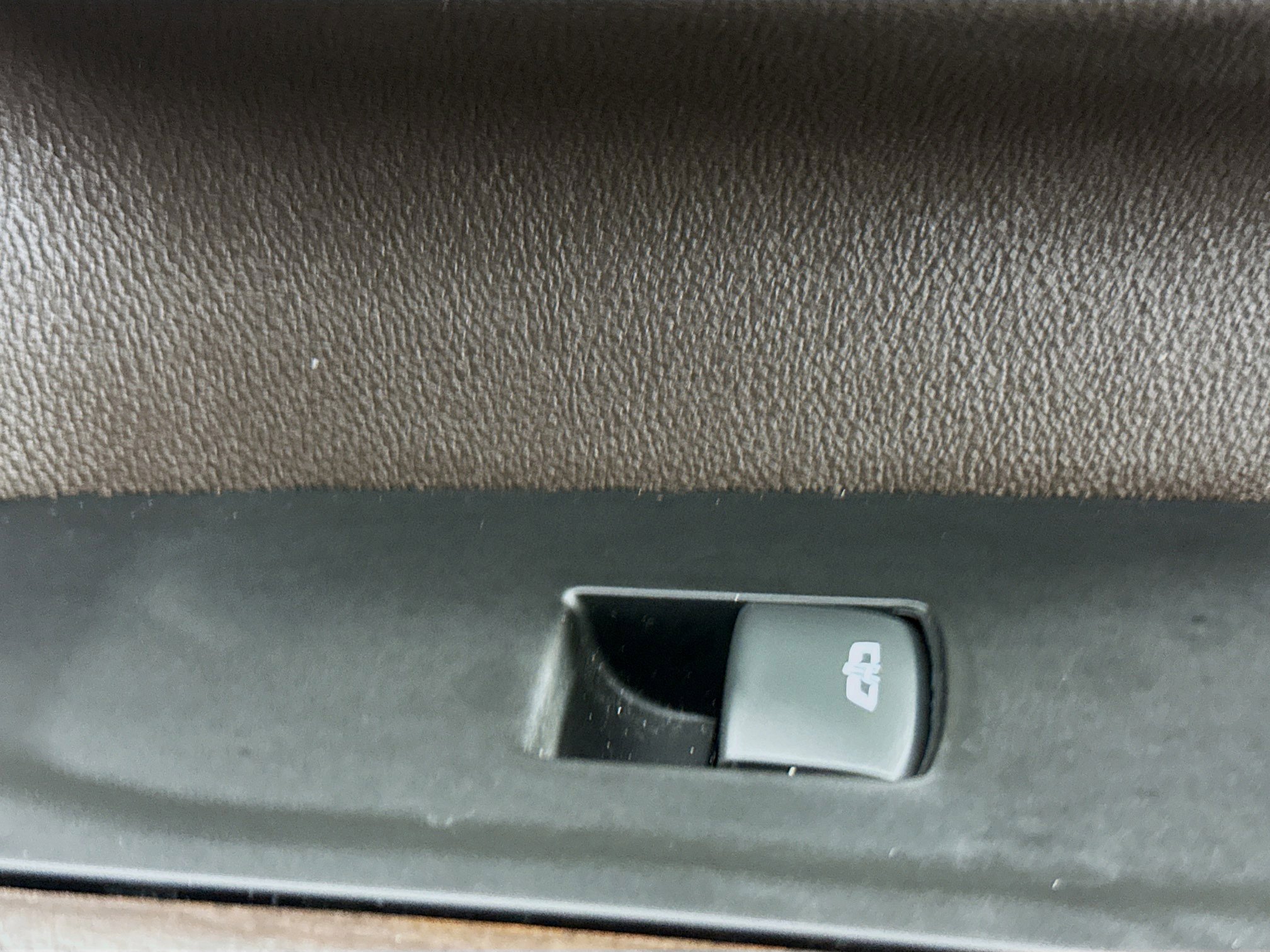 Used 2020 GMC Sierra 2500 Denali w/ Denali Ultimate Package image 29