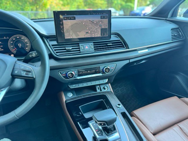 Certified 2024 Audi Q5 2.0T Premium Plus w/ Premium Plus Package AWD/4WD image 35