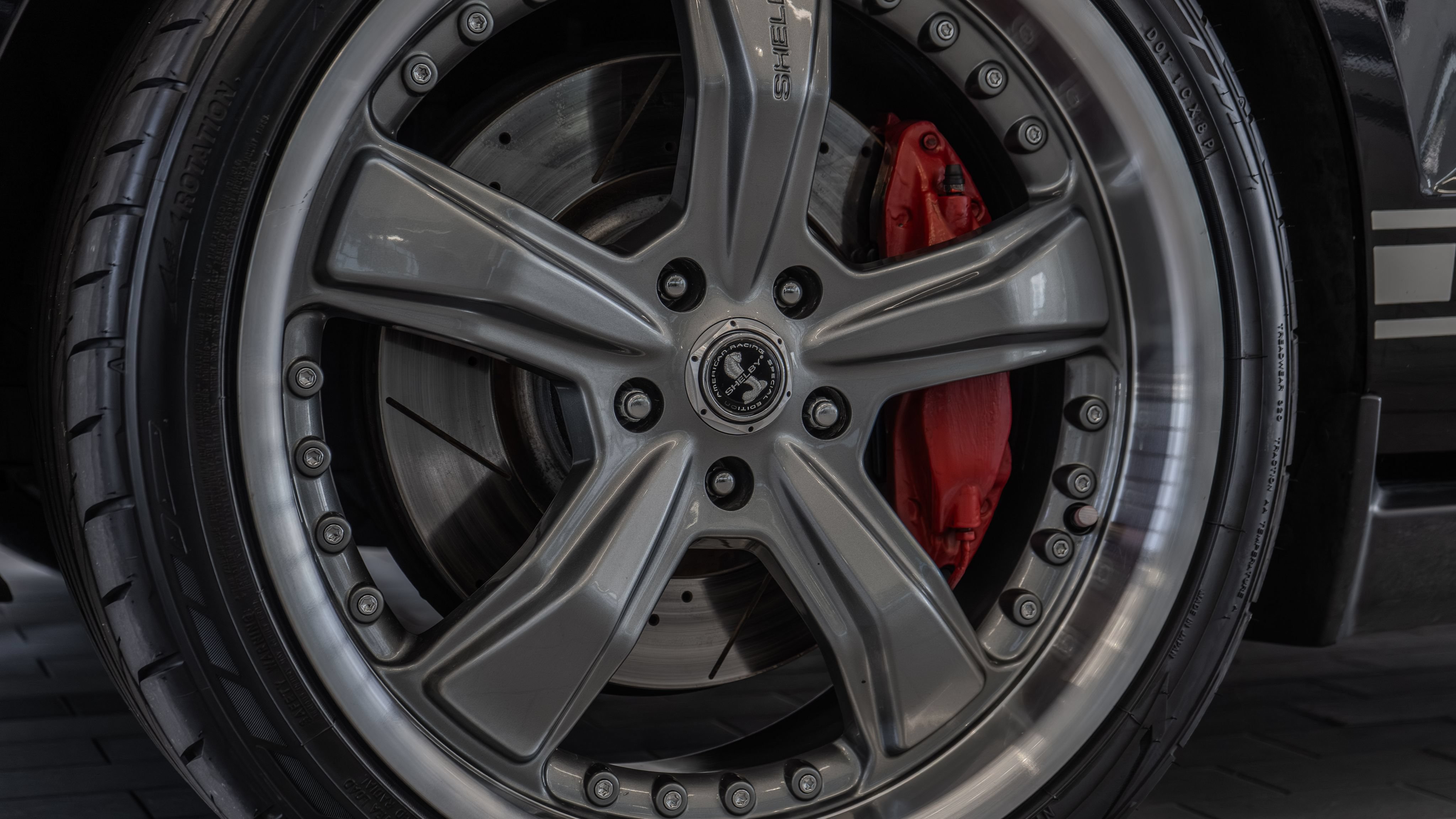 Used 2007 Ford Mustang Shelby GT500 RWD image 30