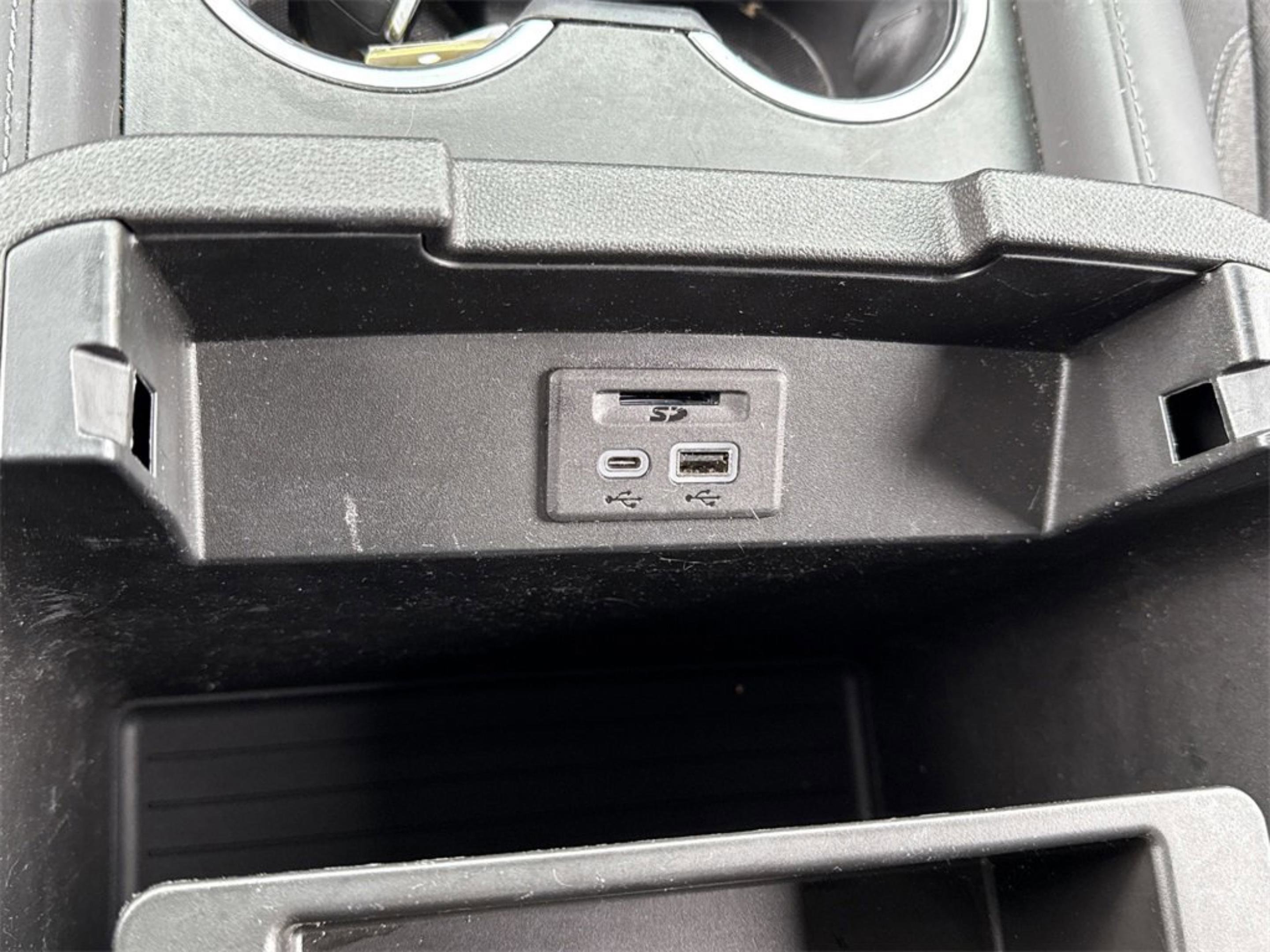 Used 2021 Chevrolet Tahoe LS image 14