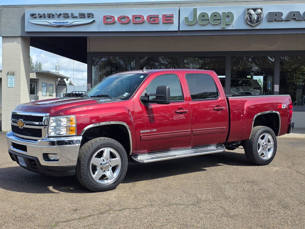 Used 2014 Chevrolet Silverado 2500 LTZ w/ LTZ Plus Package image 1