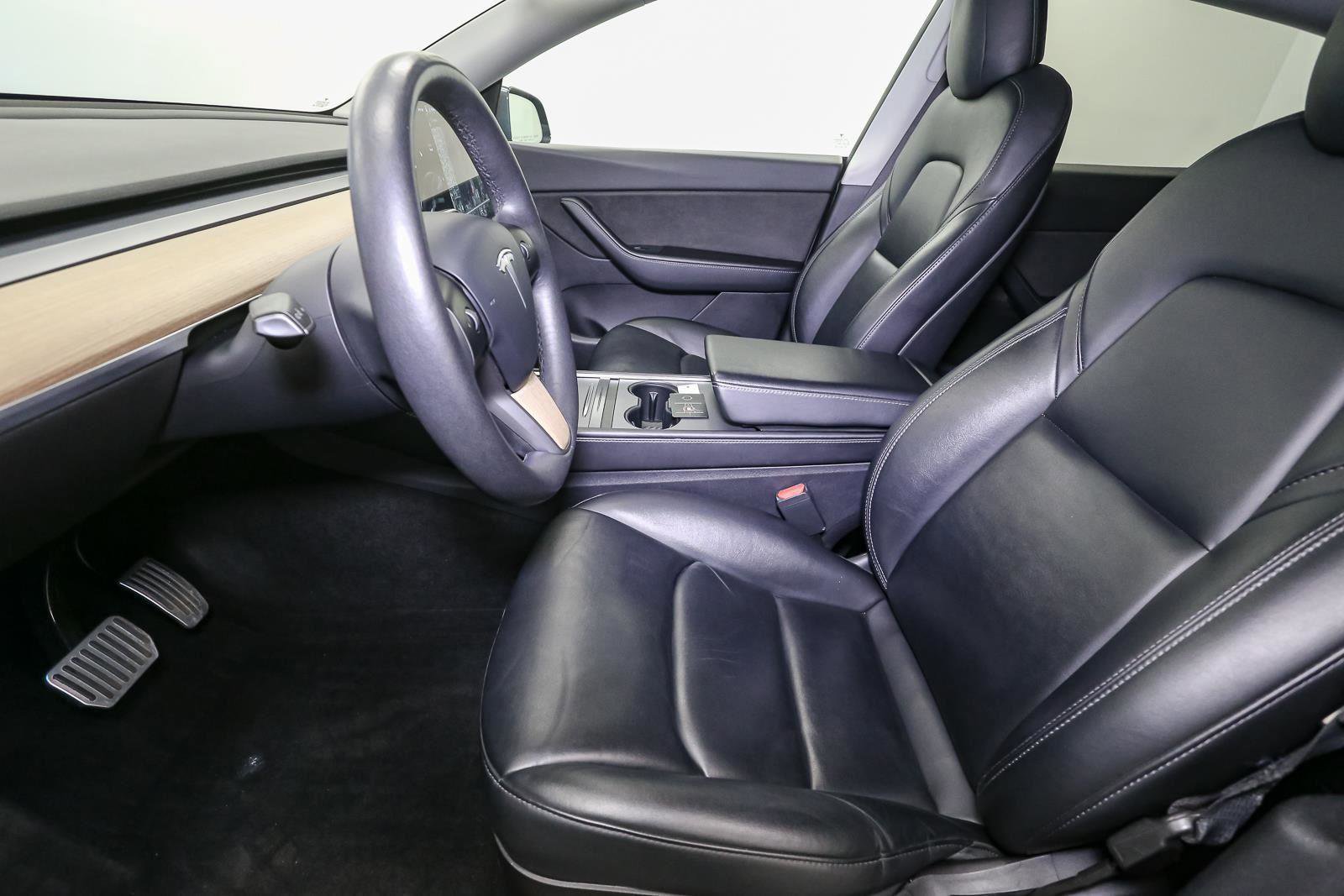 Used 2021 Tesla Model Y Long Range AWD/4WD image 43