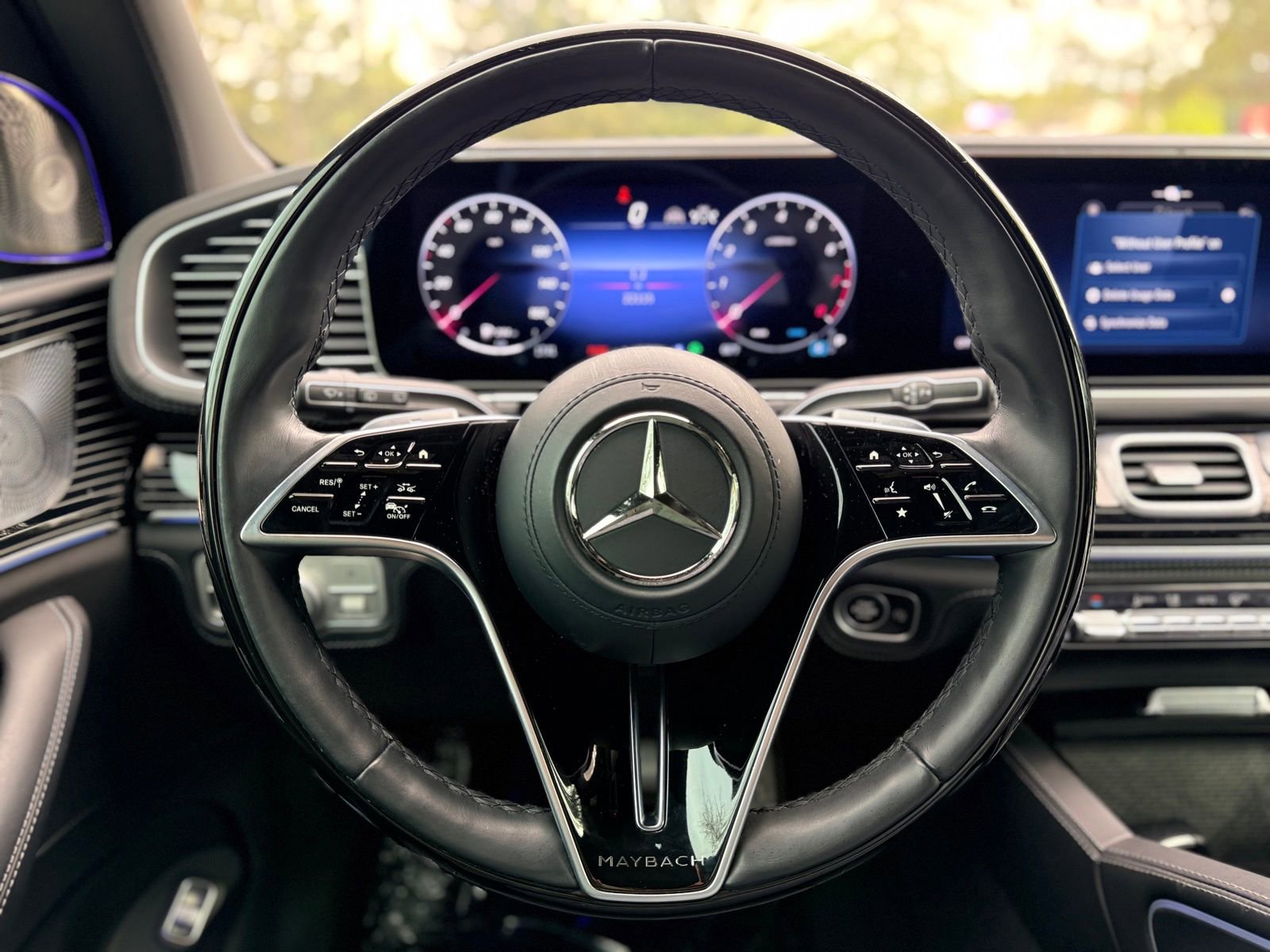 Used 2024 Mercedes-Benz Maybach GLS 600 4MATIC image 25