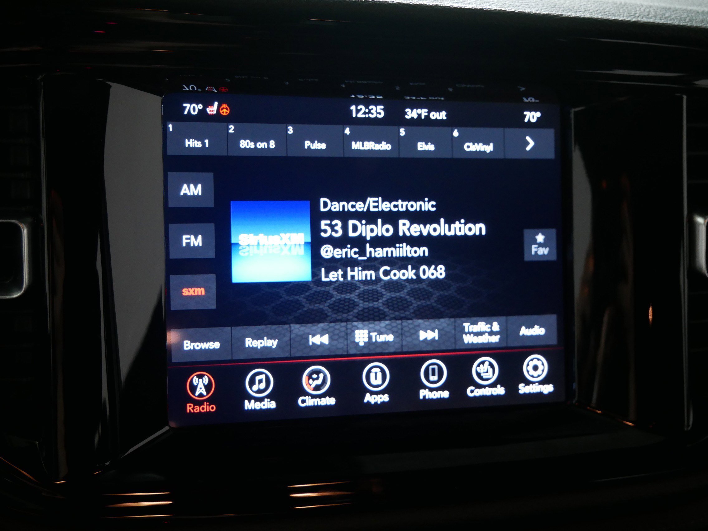 Used 2024 Dodge Durango SXT image 22