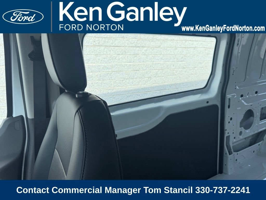 New 2026 Ford Transit 350 Low Roof RWD image 31