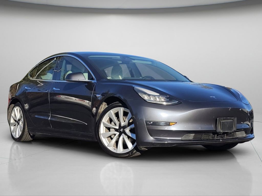 Used 2018 Tesla Model 3 Long Range image 2