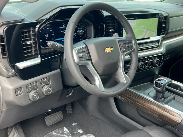 New 2026 Chevrolet Silverado 1500 LT w/ Z71 Off-Road Package AWD/4WD image 16