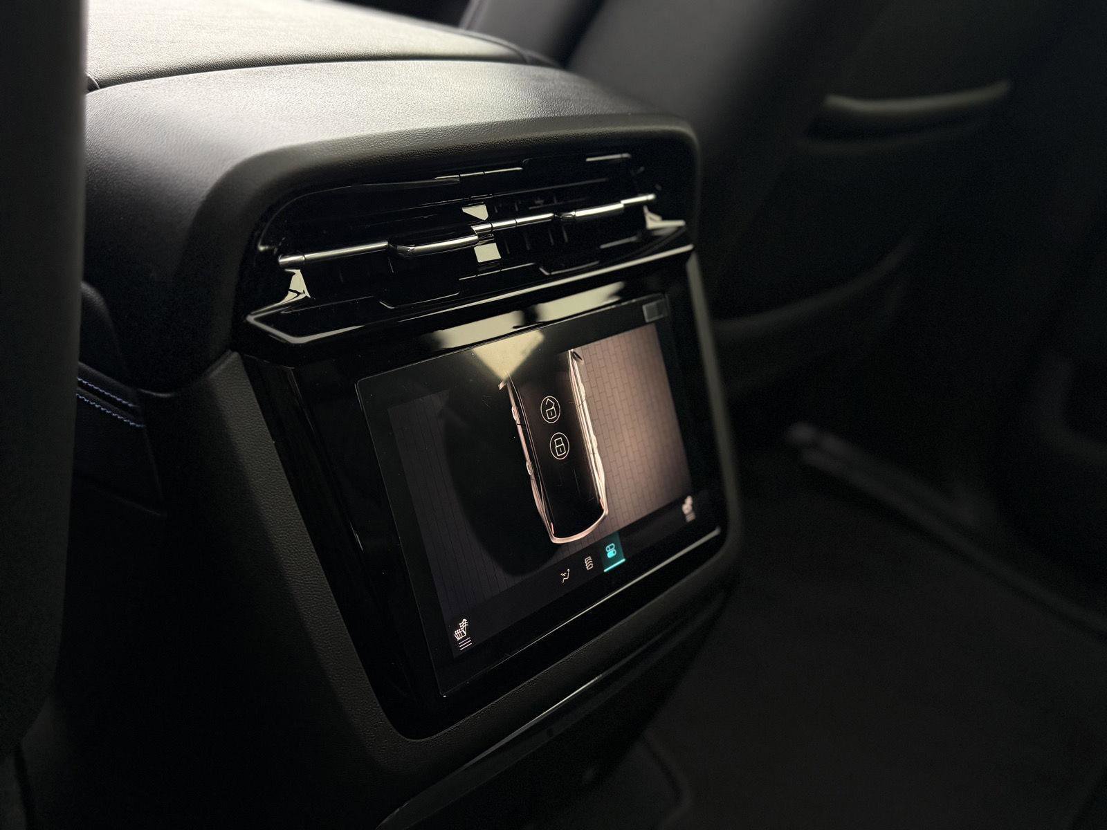 New 2026 Cadillac Escalade IQL Sport 1 image 20