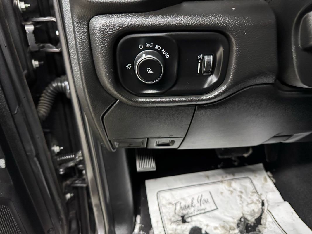 Used 2022 RAM 2500 Tradesman image 21