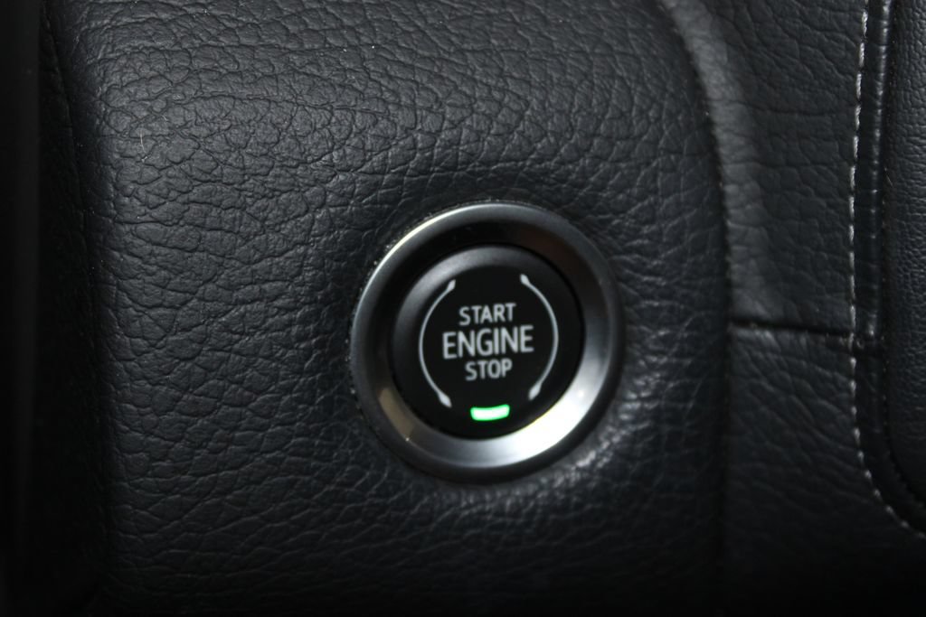 Used 2022 GMC Yukon Denali AWD/4WD image 27