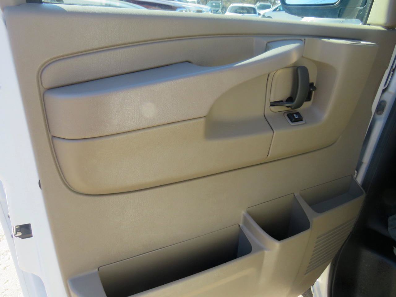 Used 2014 Chevrolet Express 1500 LS RWD image 13