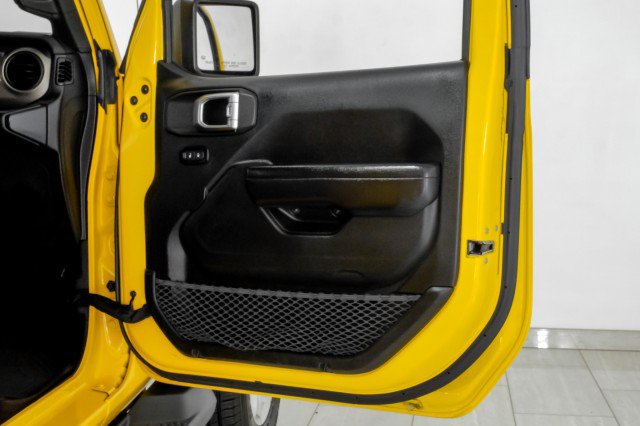 Used 2018 Jeep Wrangler Unlimited Sport S AWD/4WD image 47