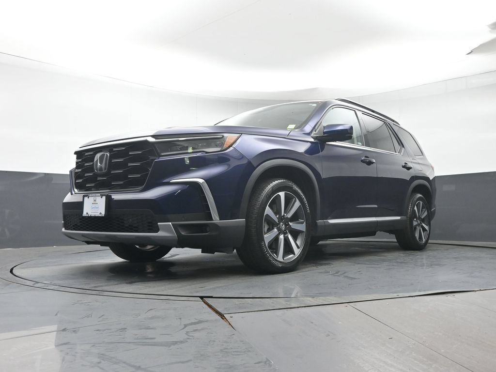Certified 2024 Honda Pilot Touring image 32