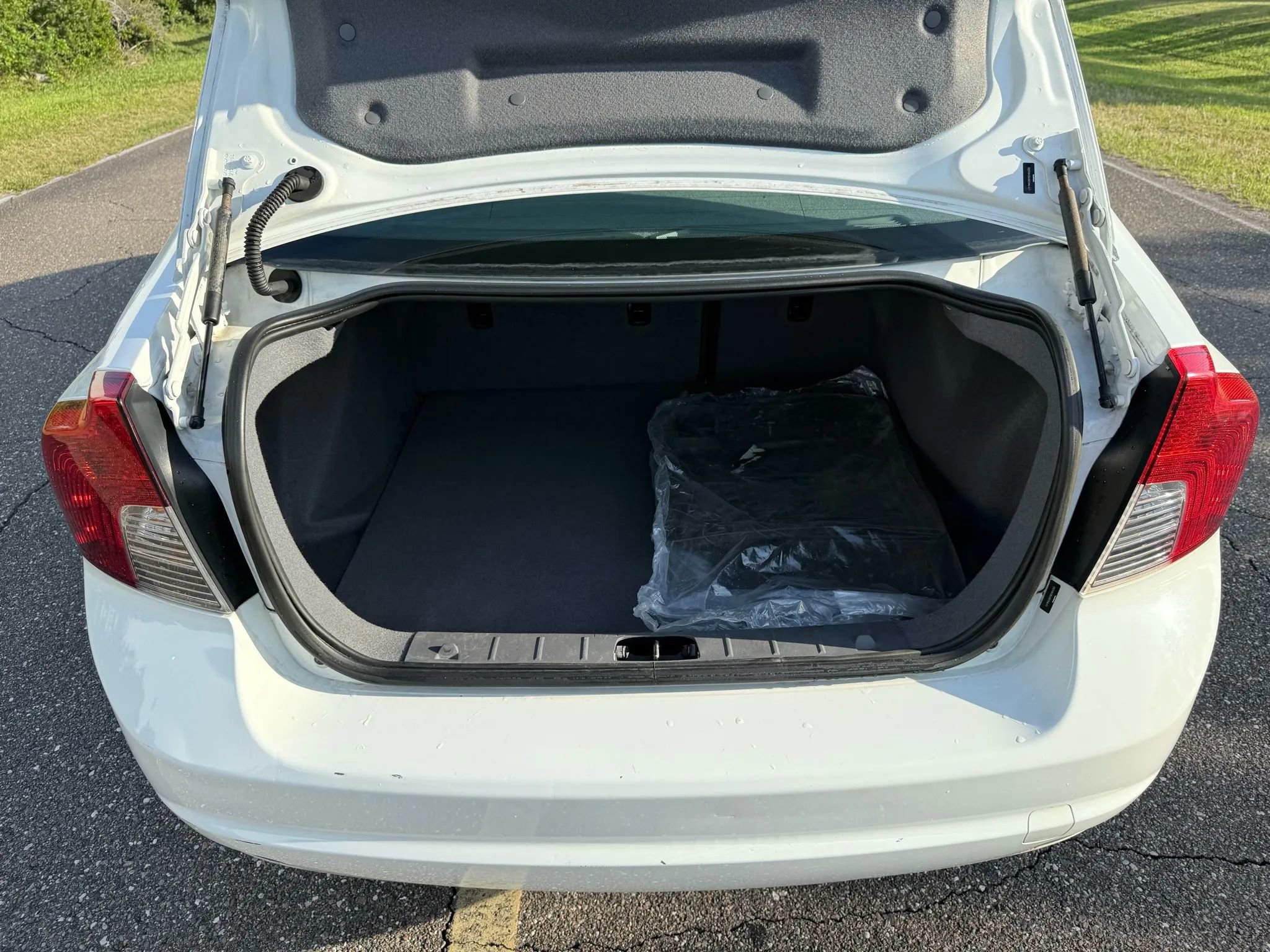 Used 2009 Volvo S40 2.4i image 9