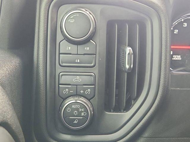 Used 2021 Chevrolet Silverado 2500 Custom w/ Custom Value Package AWD/4WD image 16