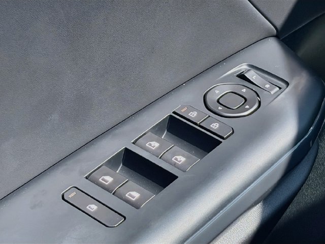 New 2026 Kia K4 EX FWD image 17