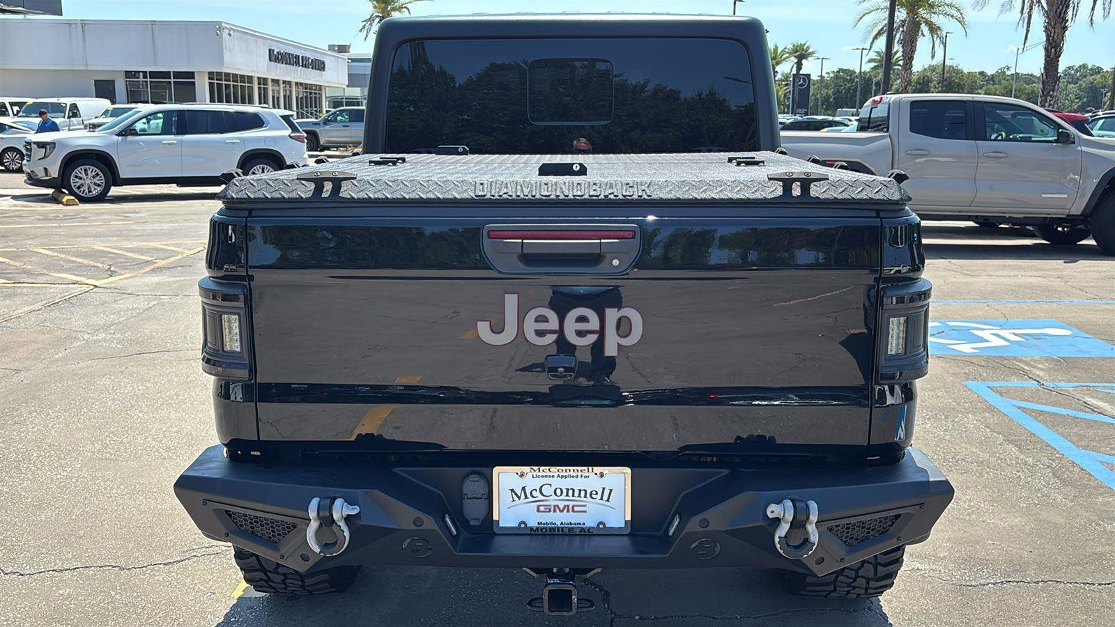 Used 2020 Jeep Gladiator Rubicon AWD/4WD image 6