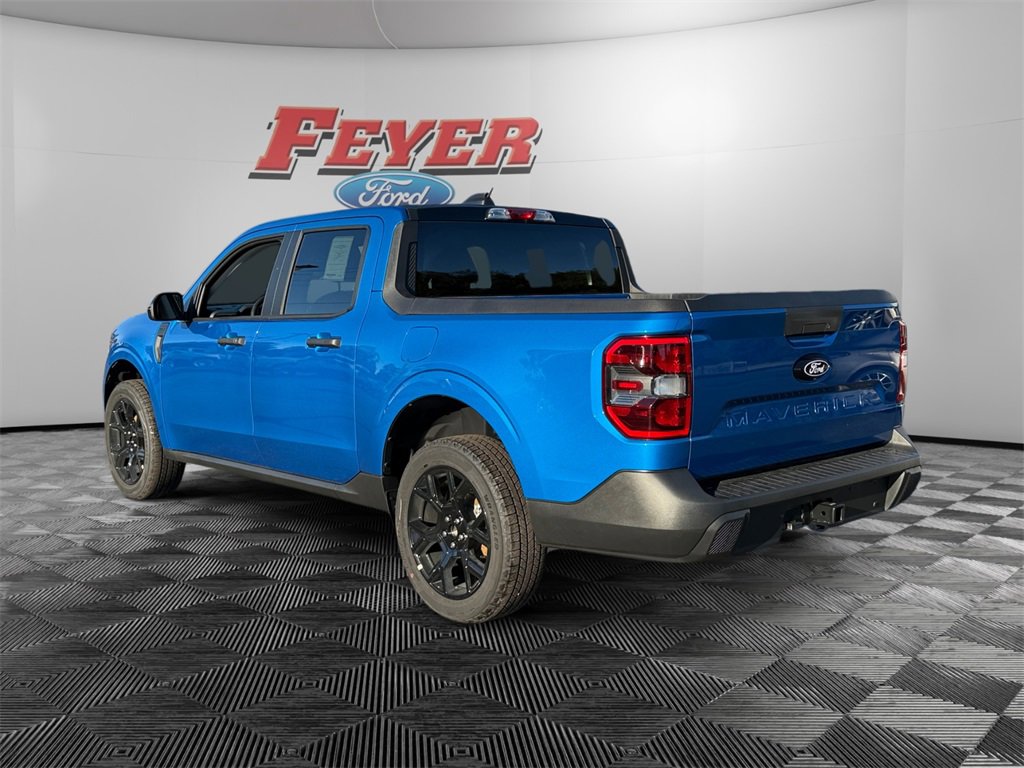 New 2025 Ford Maverick XLT w/ Black Appearance Package image 3