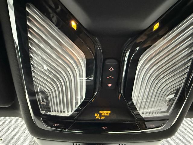 Used 2023 BMW 540i w/ Premium Package RWD image 22