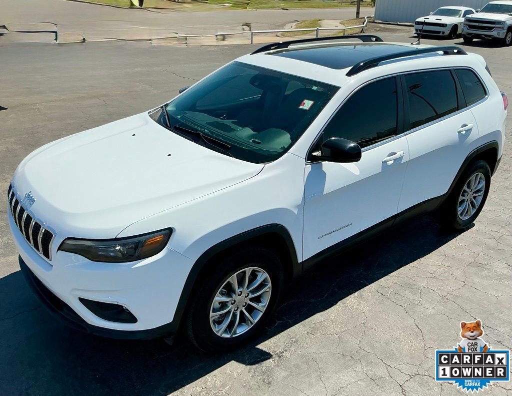 Used 2022 Jeep Cherokee Latitude Lux w/ Sun & Sound Group AWD/4WD image 5