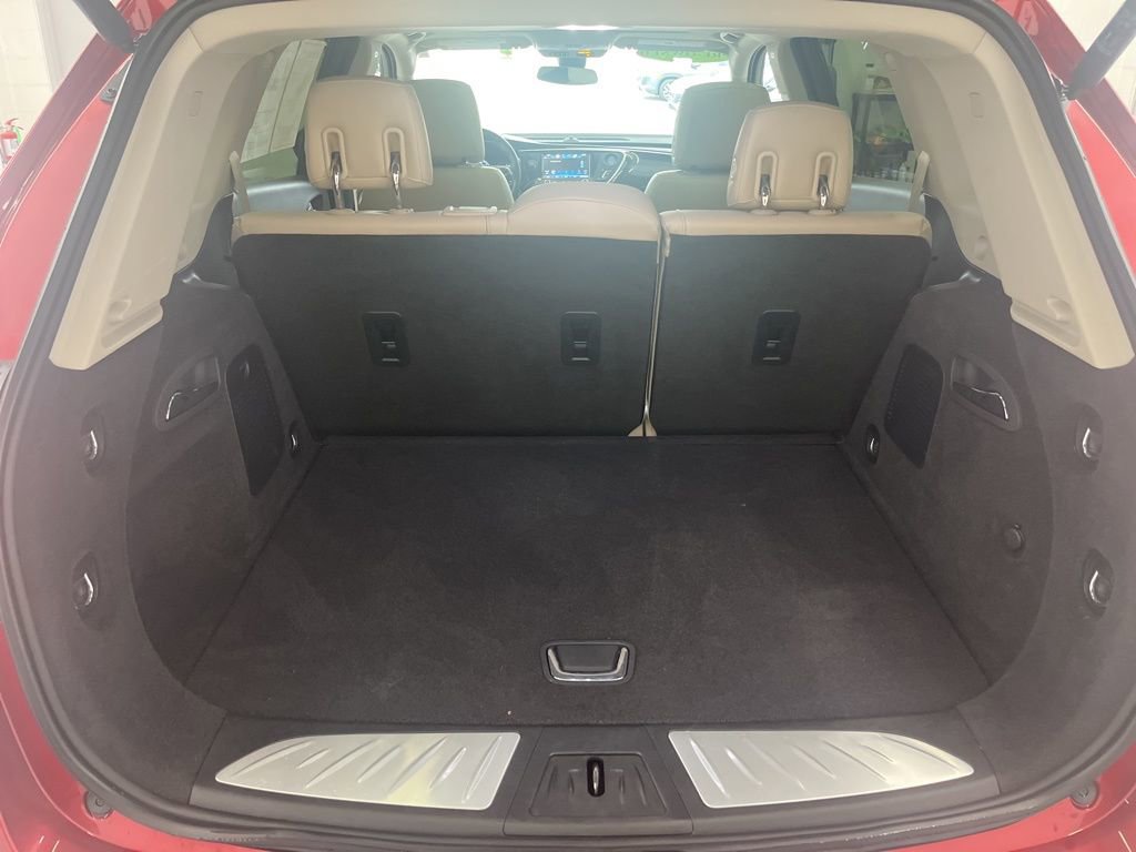 Used 2020 Buick Envision Premium AWD/4WD image 30