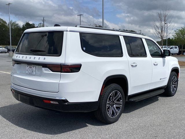 New 2025 Jeep Wagoneer L 4WD w/ Premium Group I image 4