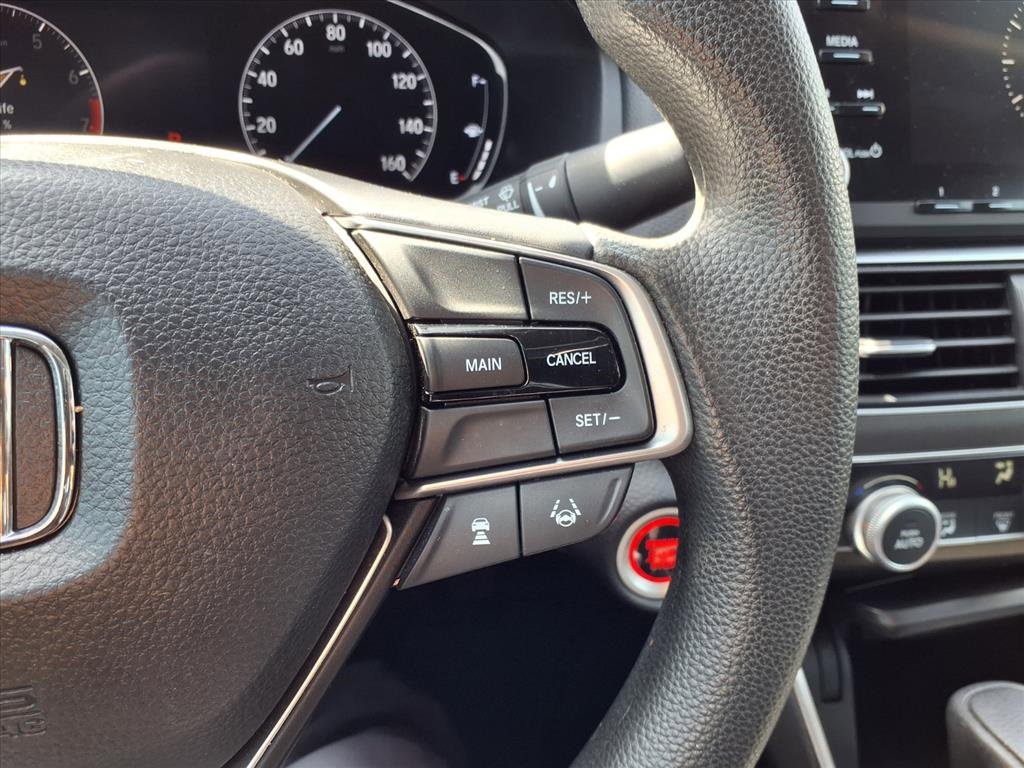 Used 2018 Honda Accord LX image 15