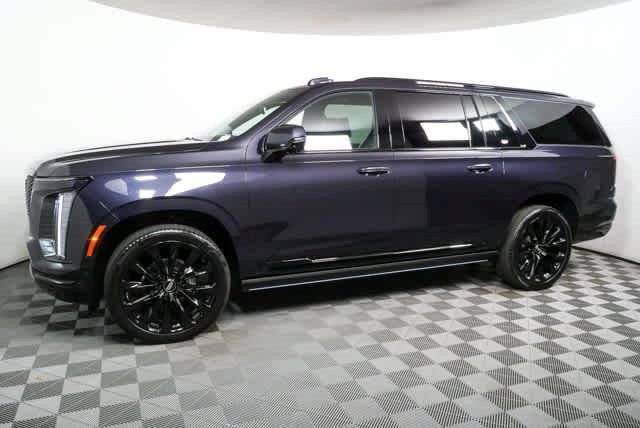 Certified 2026 Cadillac Escalade ESV Platinum Sport AWD/4WD image 30