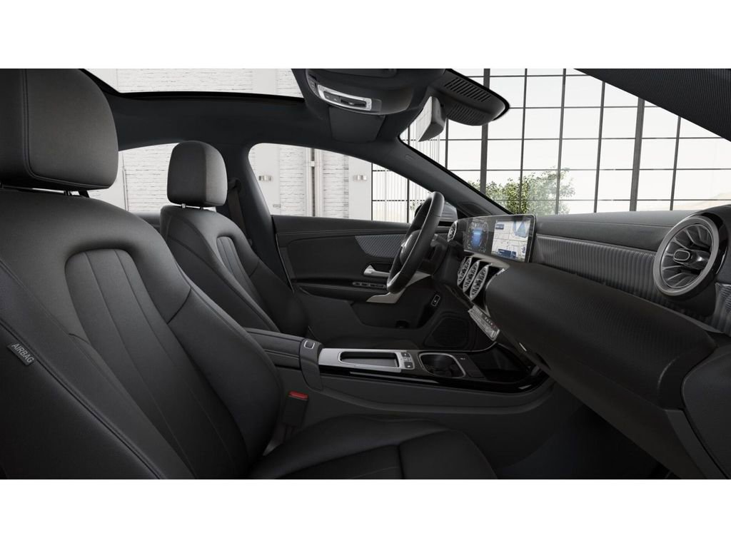 Used 2026 Mercedes-Benz CLA 250 4MATIC image 4