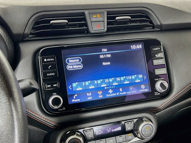 Used 2024 Nissan Versa SR FWD image 17