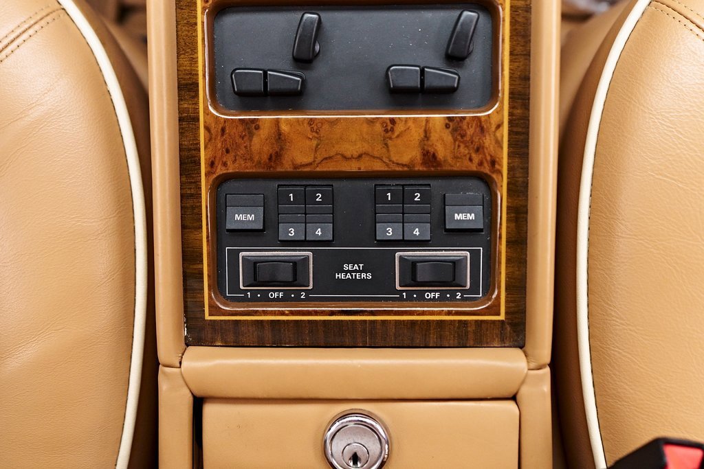 Used 1990 Rolls-Royce Silver Spur II image 88