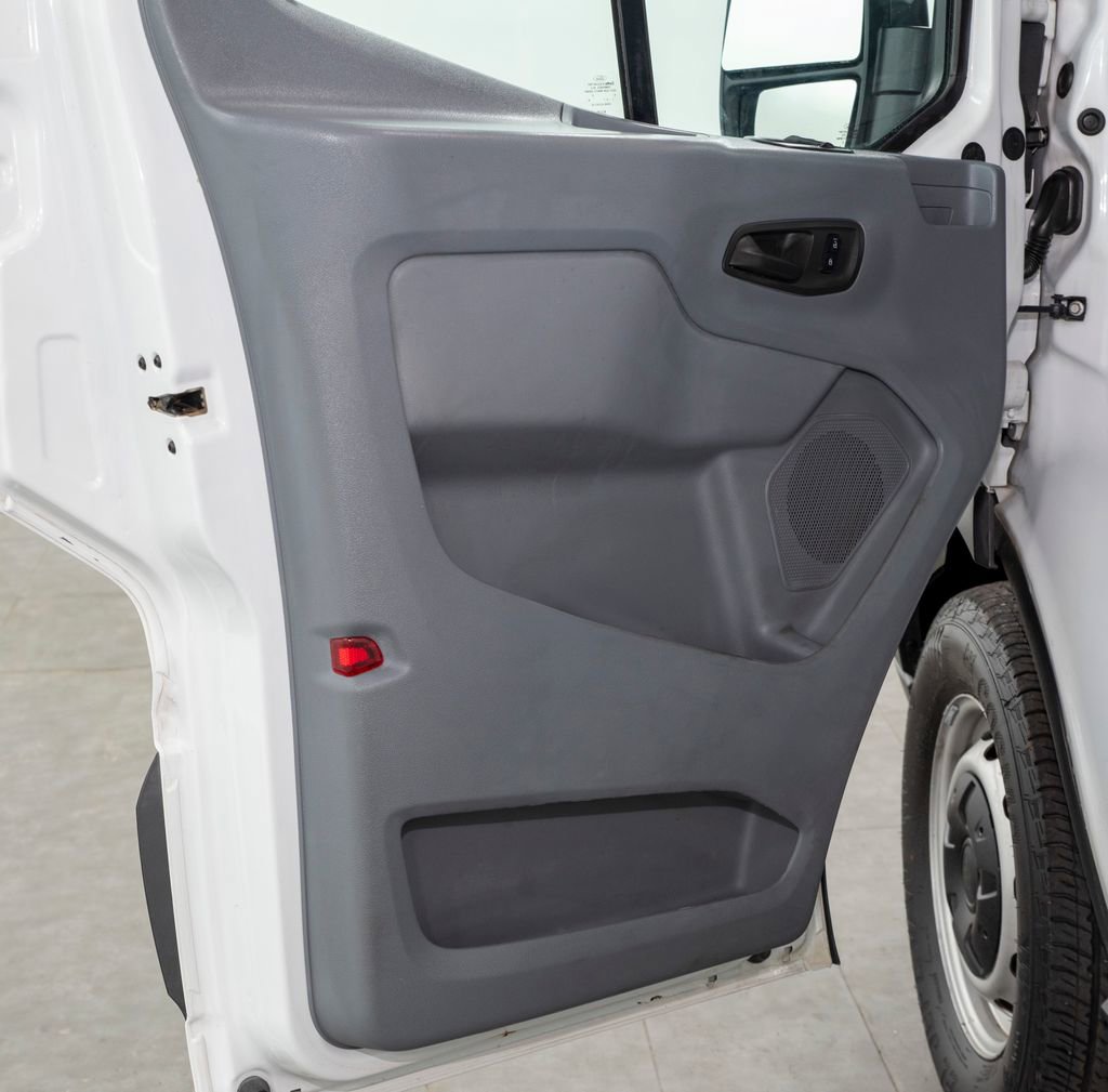 Used 2016 Ford Transit 150 130 Low Roof image 6