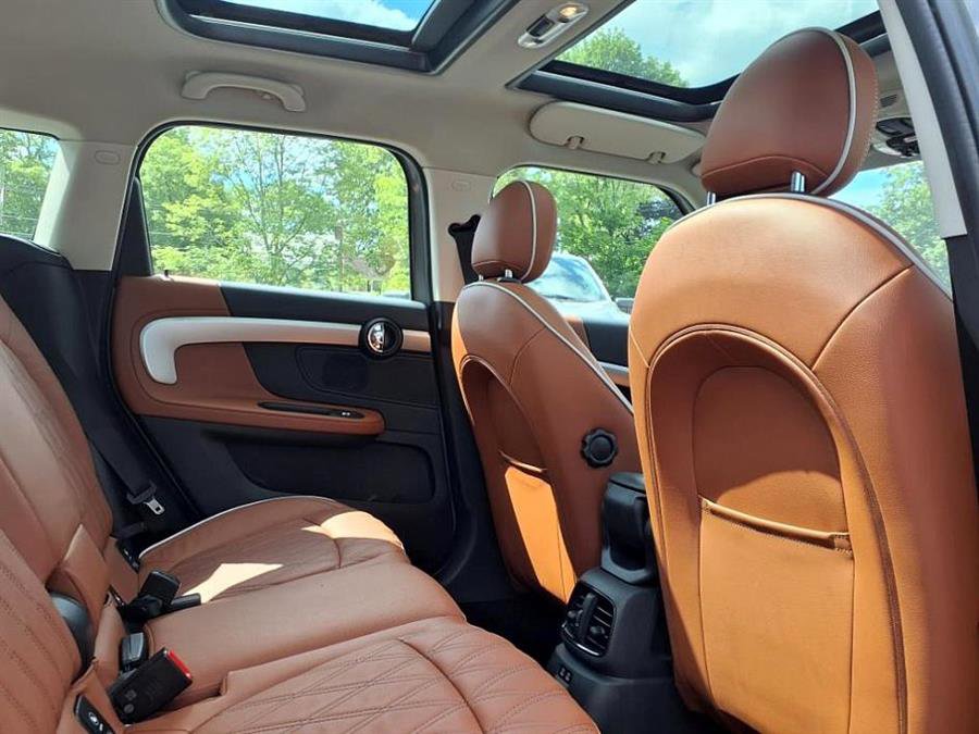 Used 2022 MINI Cooper Countryman S w/ Signature Upholstery Package image 12