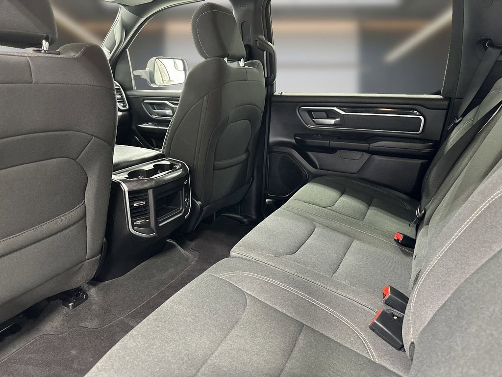 Used 2022 RAM 1500 Big Horn AWD/4WD image 14