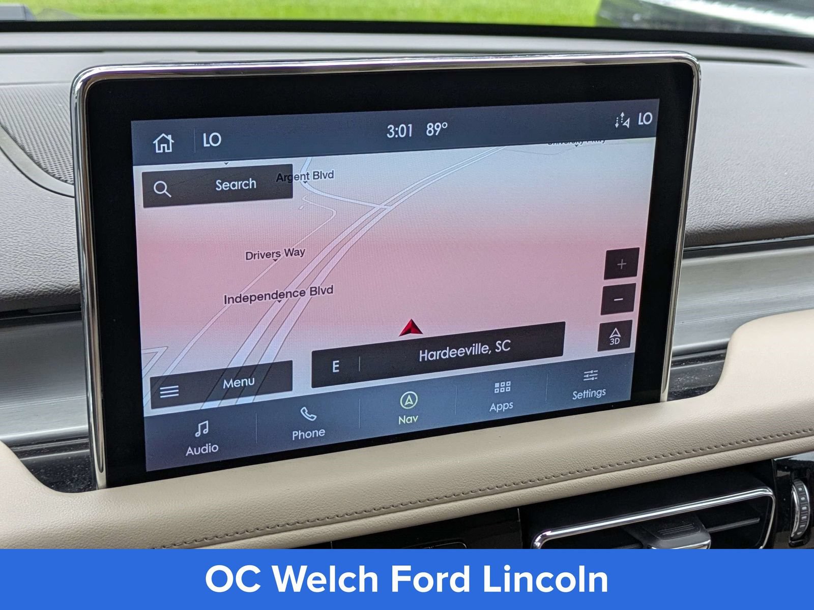 Certified 2023 Lincoln Aviator 2WD w/ Class IV Trailer Tow Package image 14