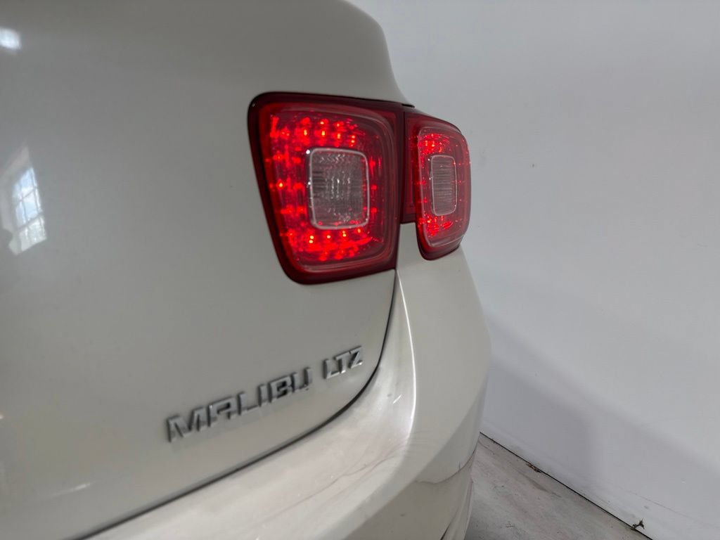 Used 2013 Chevrolet Malibu LTZ FWD image 7
