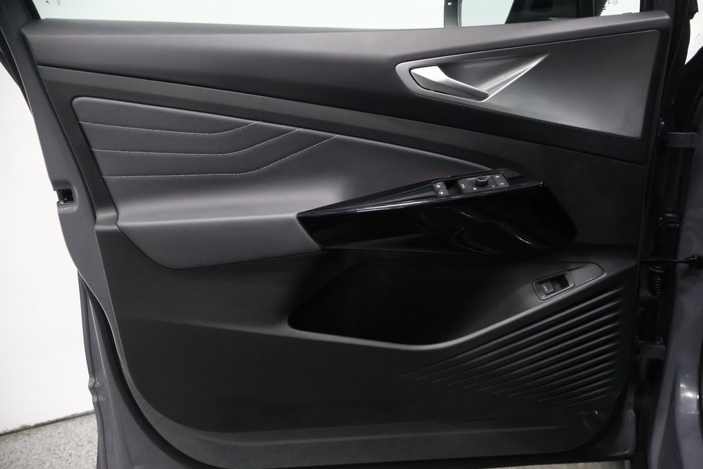 Used 2023 Volkswagen ID.4 Pro S image 12