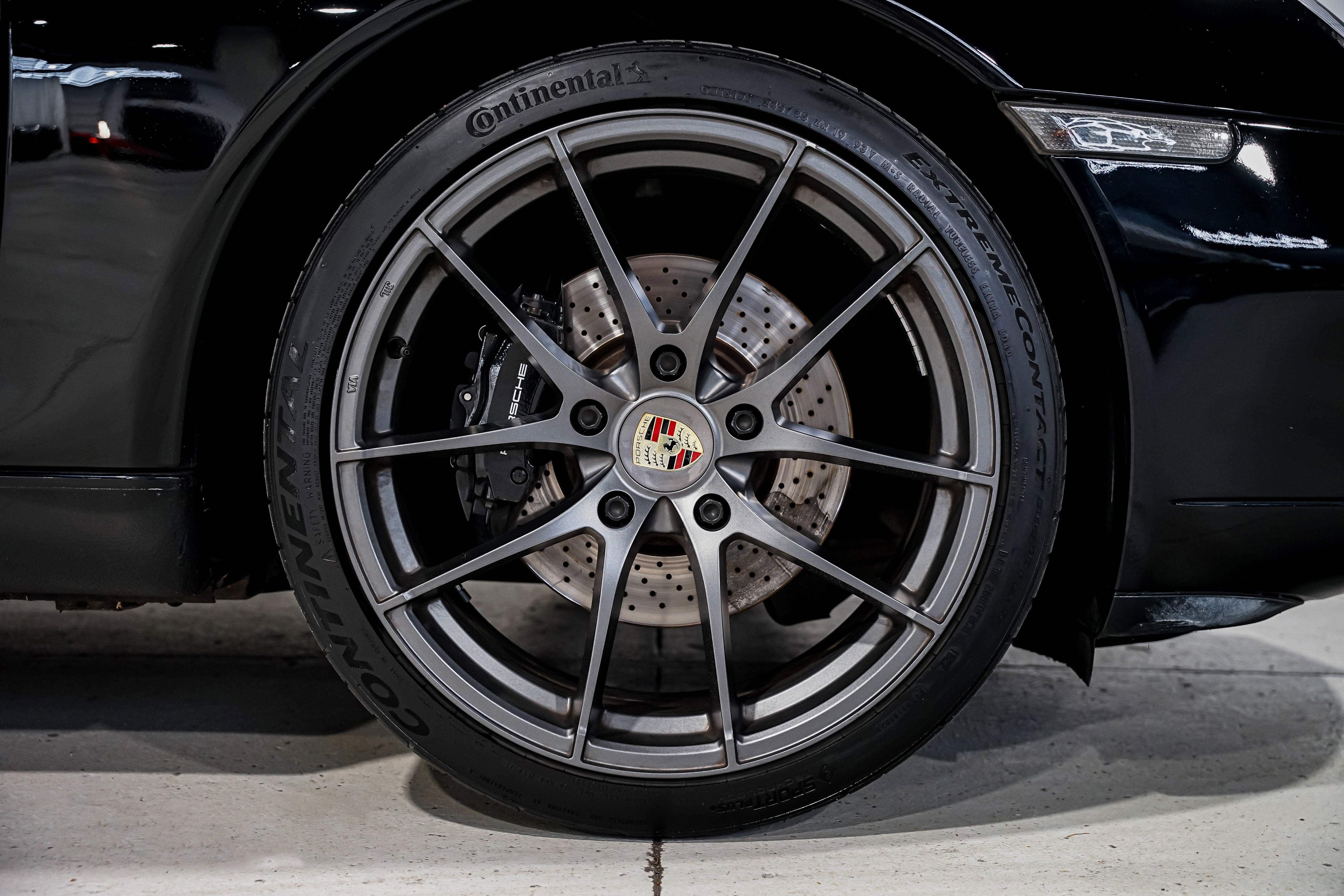 Used 1999 Porsche 911 Carrera image 54