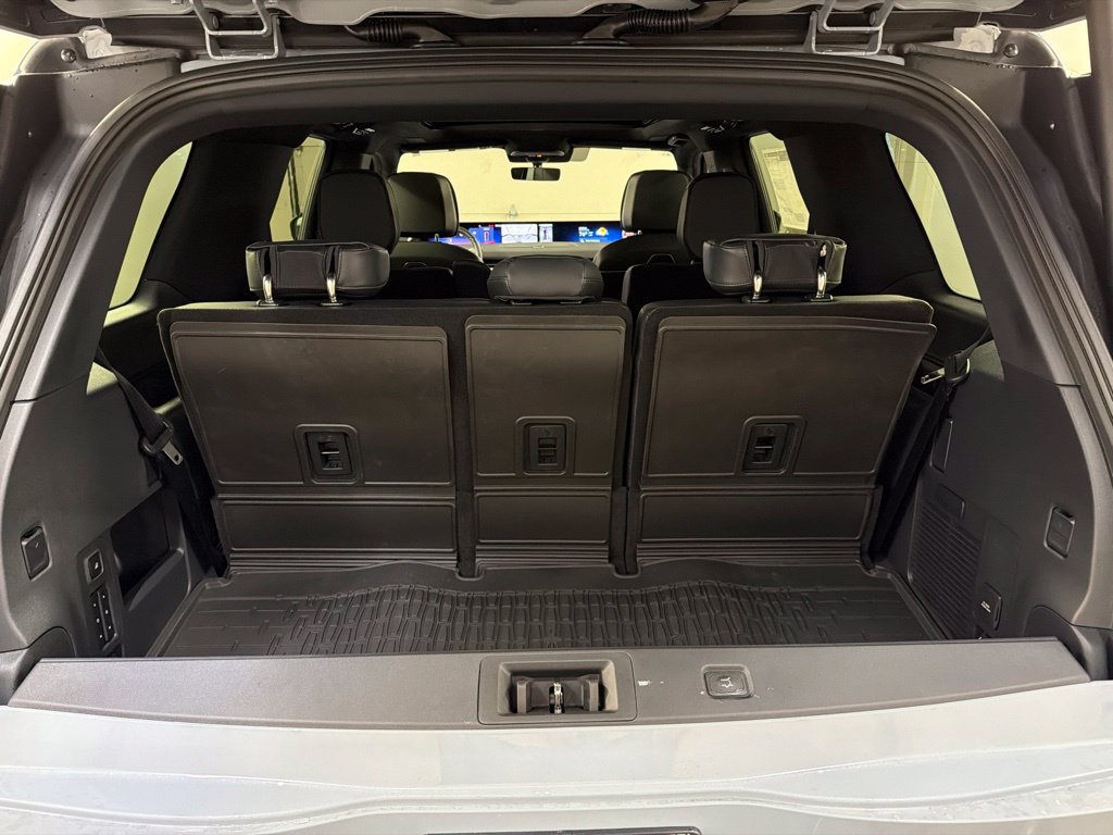 Used 2027 Lincoln Navigator Reserve w/ Jet Appearance Package AWD/4WD image 42