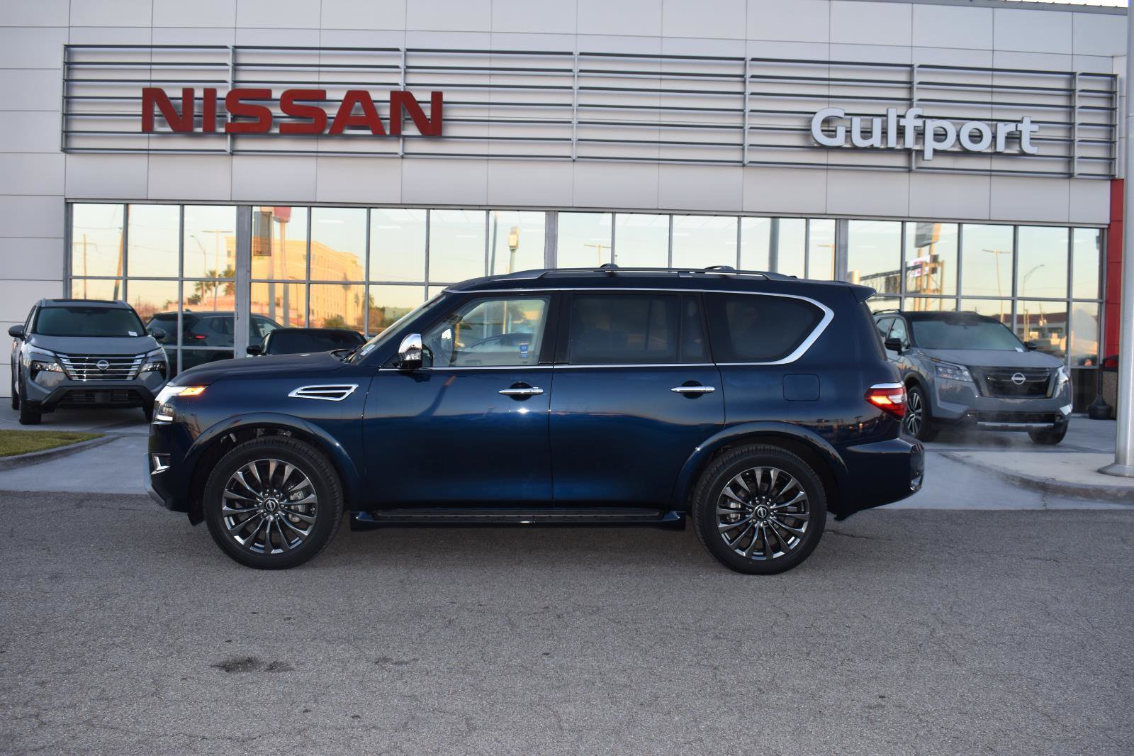 Certified 2024 Nissan Armada Platinum w/ Captain's Chairs Package image 3